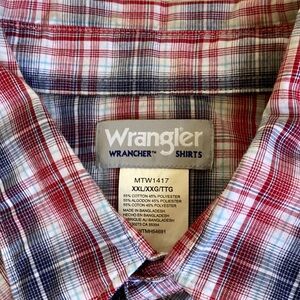 Wrangler Red and Blue Casual Button Down Shirt